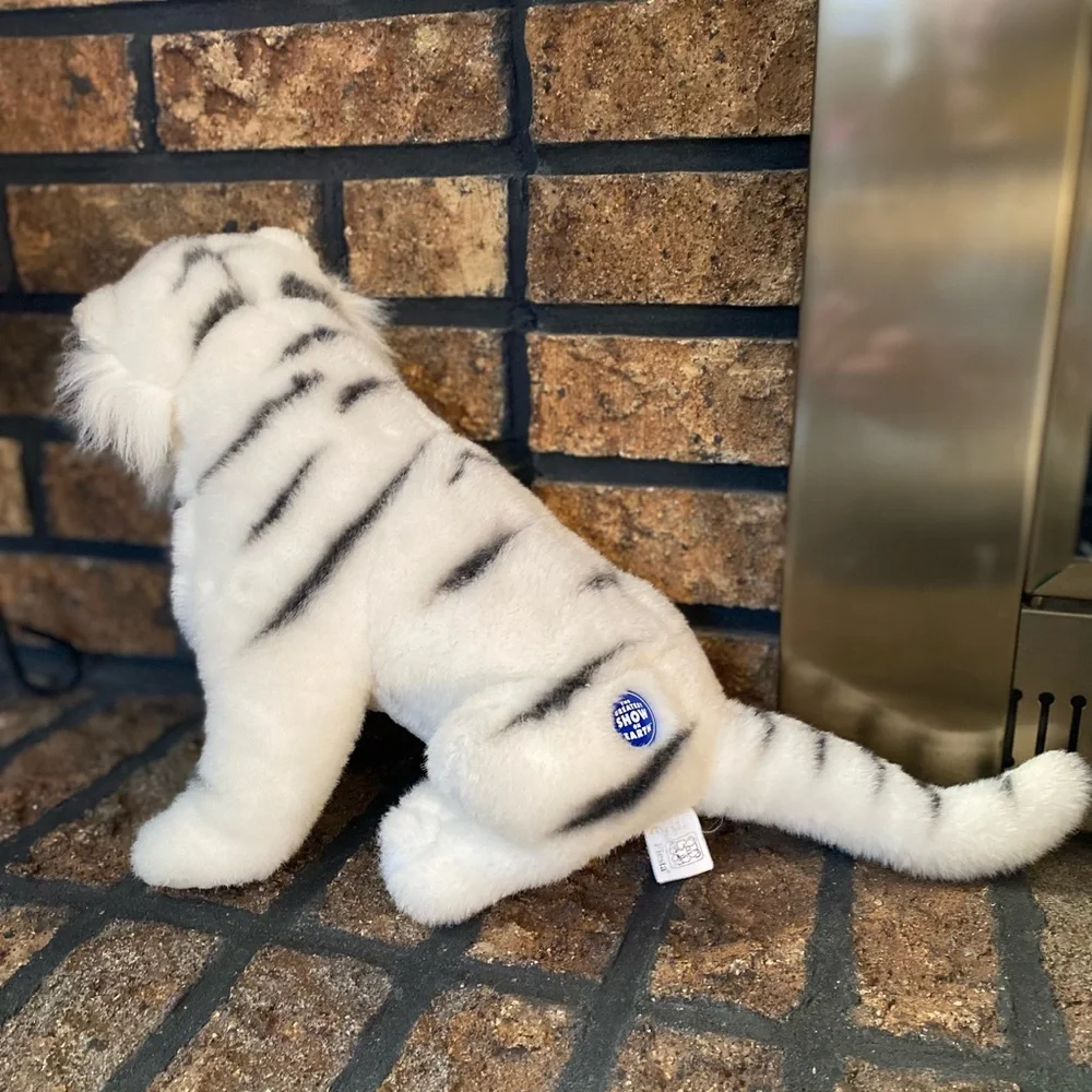 Fiesta White Bengal Tiger 10” Stuffed Animal Plush Toy - Picture 6 of 8